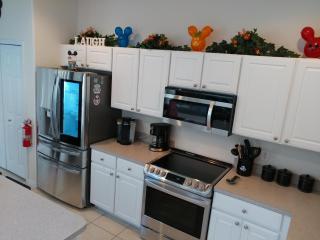 Magical Memories Family Vacation Home at Emerald Island Resort - Lake View - Private Pool - Kissimmee - 8