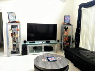 Magical Memories Family Vacation Home at Emerald Island Resort - Lake View - Private Pool - Kissimmee - 5