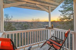 MAJESTIC MOUNTAIN MANOR- Spectacular Mtn & River VIEWS, 5bed 4ba,Resort amenities - Ellijay - 8