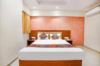 FabExpress Alive - Nr Juhu Beach - Mumbai - 6