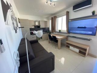 Lovely 1-bedroom fully equipped rental unit - Il-Gżira - 0