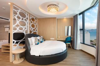 Lucky Sun Hotel Nha Trang Beach - Nha Trang - 1