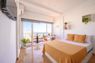 Sea & Mountain, front line, 1 min to beach by 10ToSea - Fuengirola - 0