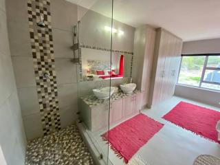 Grys Patrys - 4 Beds Beach Home - Jeffreys Bay - 7