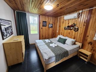 House & Yard Sesil Forest 90m to beach Kaprovani - 2