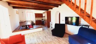 DIMORA IL CAMALEONTE country apartments with pool - 3