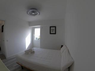 ROCH - Stylish Apartment near Metro - 5