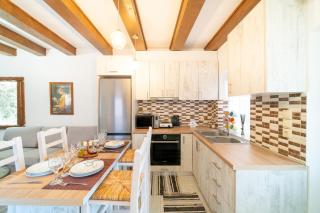Bekiris Traditional Inn - Lefkimmi - 4
