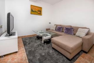 House Lucija - Rogoznica - 7