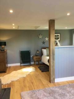 Cute studio cottage. Wood burner. Amazing views - 3