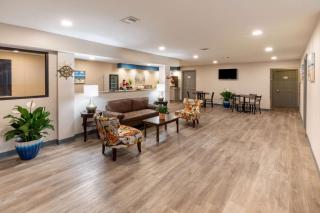 Baymont by Wyndham Biloxi - Ocean Springs - 5