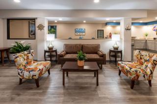 Baymont by Wyndham Biloxi - Ocean Springs - Biloxi - 4