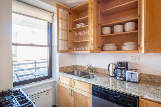 UWS 3br w elevator doorman gym nr Central Park NYC-1002 - New York - 4