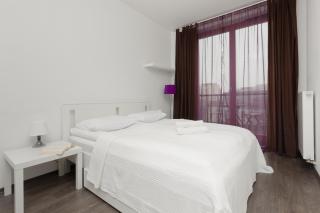 Mokotów Bernardyńska Apartment with Balcony by Noclegi Renters - 8