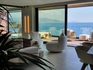 Mystique Luxury Suite - Achlia - 2