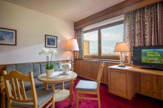Hotel Cafe-Zillertal - Strass im Zillertal - 4
