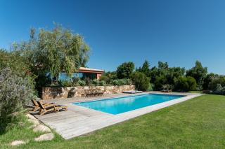 Garden Seaside Villa by CadenzaLux - 2