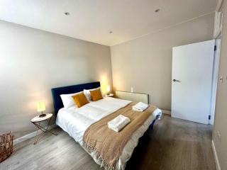 Sienna's 2 - bedroom apartment, London, N1. - London - 3