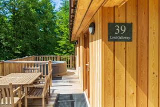 Lord Galloway 39 with Hot Tub - 3