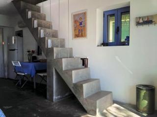 Floras Charming Waterfront Villa - Melínta - 5