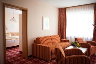 Hotel Berghof - 8