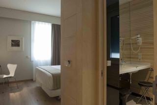 San Gil Plaza Hotel - Zamora - 2