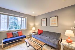 Central 4-Acre Cottage with Deck Walk to Bay! - Manzanita - 5