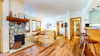 Snowcreek 887 Condo - 7