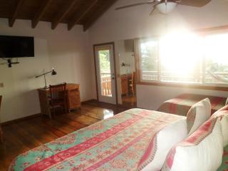 Hotel Posada Seremein ,West Bay ,Roatan - 5