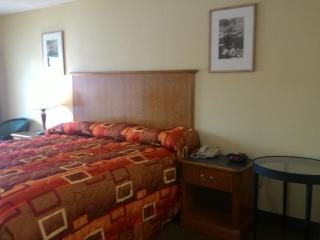 Apalachicola Bay Inn - 2