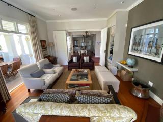 A sunny open-plan family home, Cape Town - Cape Town - 0