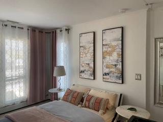 Luxury Suite with water view - 2 mini bedrooms - Greenwich - 9