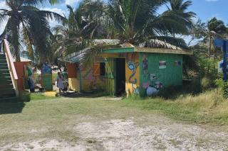 Gloria's Hideaway - 3