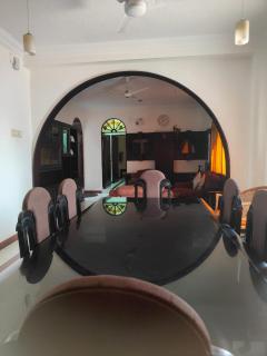 Kapsstone HOMESTAY- Apartments &Rooms near APOLLO &SHANKARA NETHRALAYA HOSPITALS -Greams Road - Chennai - 6