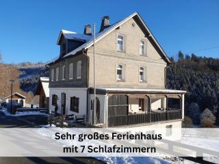 Ferienhaus Grimme - 350m2, 18 Betten - mit Indoorspielplatz, Pool, großer Terrasse, Grill, Sauna, Kicker, Dart, uvm - ideal für Familien - Schmallenberg - 5