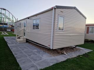 B17 Sunnymede Caravan Park, Fantasy Island, Ingoldmells - 0
