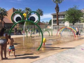2102 Las Palmas Main level, 3 bd, 2 bath Las Palmas Unit, Shared Pool and Hot Tub - St. George - 2