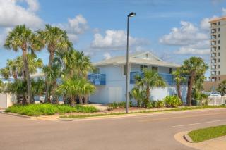 Once Upon A Tide Oceanview Condo Pet Friendly - 8
