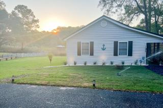 Charming Cottage - Shallotte - 9