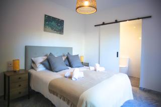 Walk to Puerto Banus, 2BR, 2BTH, Pool - 9