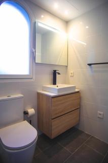 Walk to Puerto Banus, 2BR, 2BTH, Pool - 4