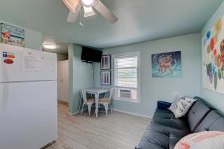 Barefoot Bungalow SPV26 - Port Aransas - 8