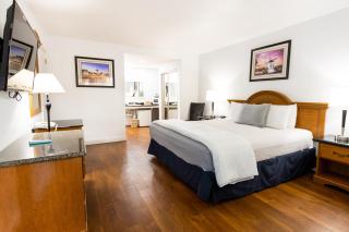 King Frederik Inn - Solvang - 3