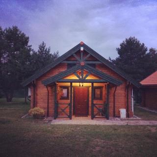 Domki Mazurskie w Ogrodach Złotej Łani Wiartel - Klimatyczne Apartamenty i Pokoje Widokowe - Wiartel - 9
