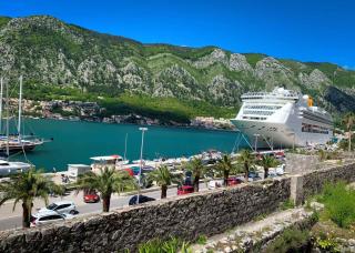 Kotor old town Palace Bucha - Kotor (Cattaro) - 3