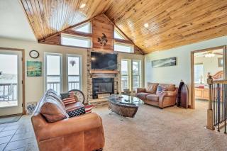 House with Deck Overlooking Lake of the Ozarks! - Edwards - 0