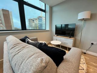 Fantastic one bedroom apartment near Old Trafford Stadium - 6