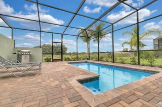 5 Bedrooms 4 Bathrooms Solterra 4643 Td - 0