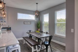 Barefoot Beach House - Ocean Shores - 3