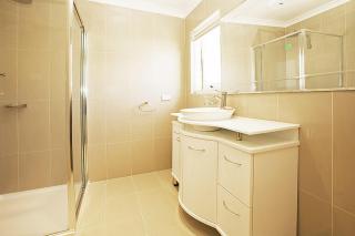 3-38 Chapel St, Cowes - 3